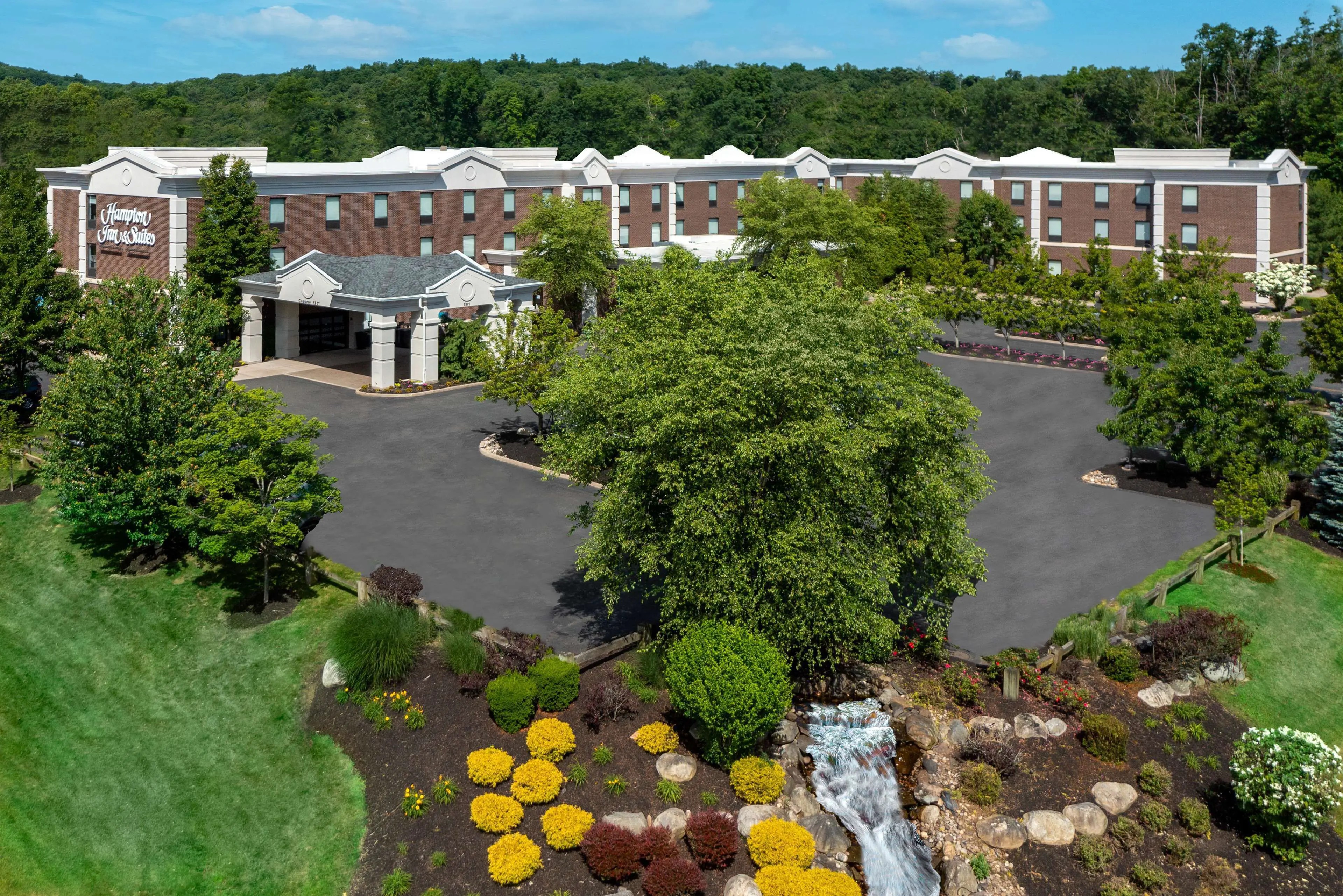 Hampton Inn & Suites Hartford/Farmington