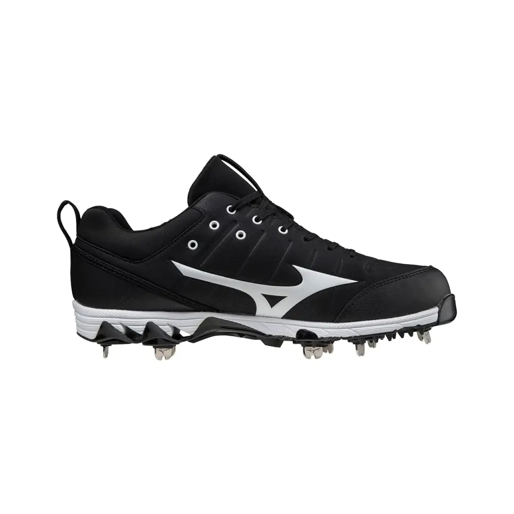 Mizuno 9-Spike Ambition 2