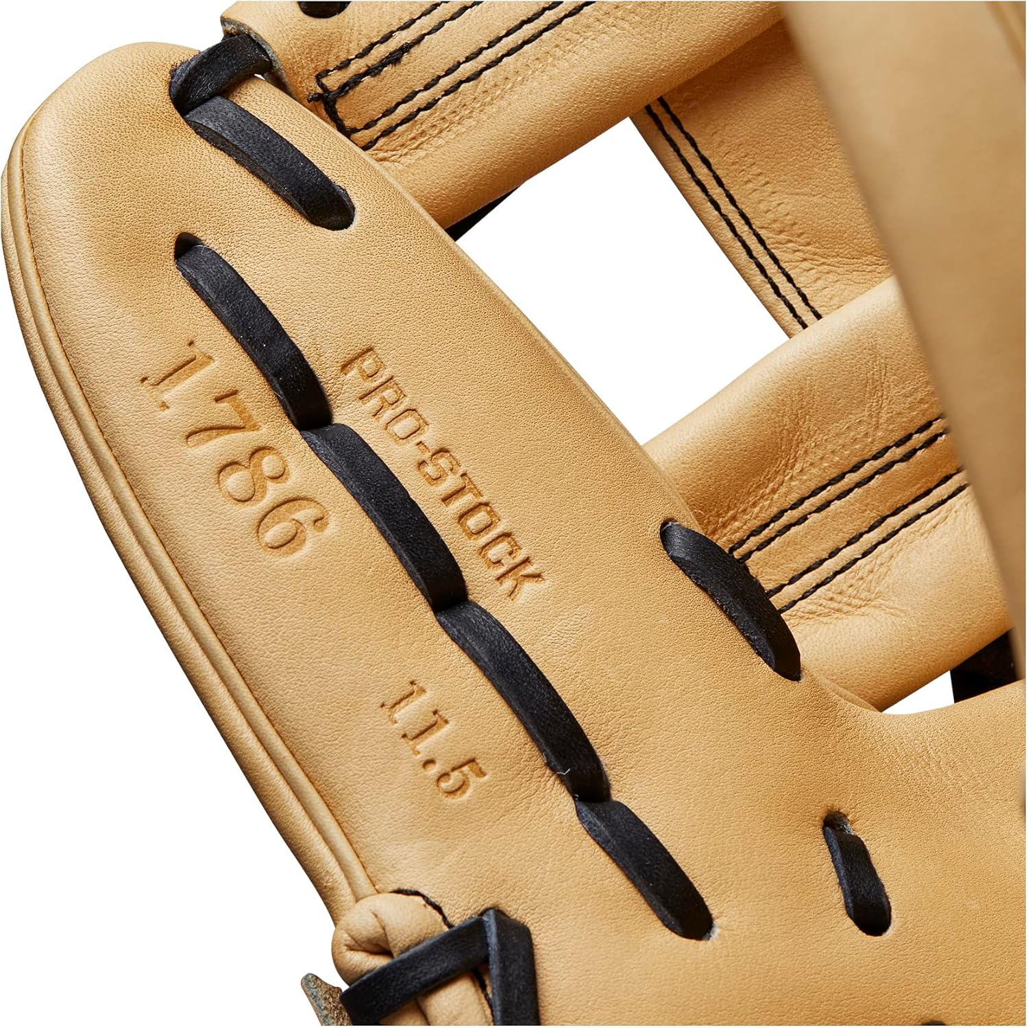 Wilson A2000 Baseball Glove