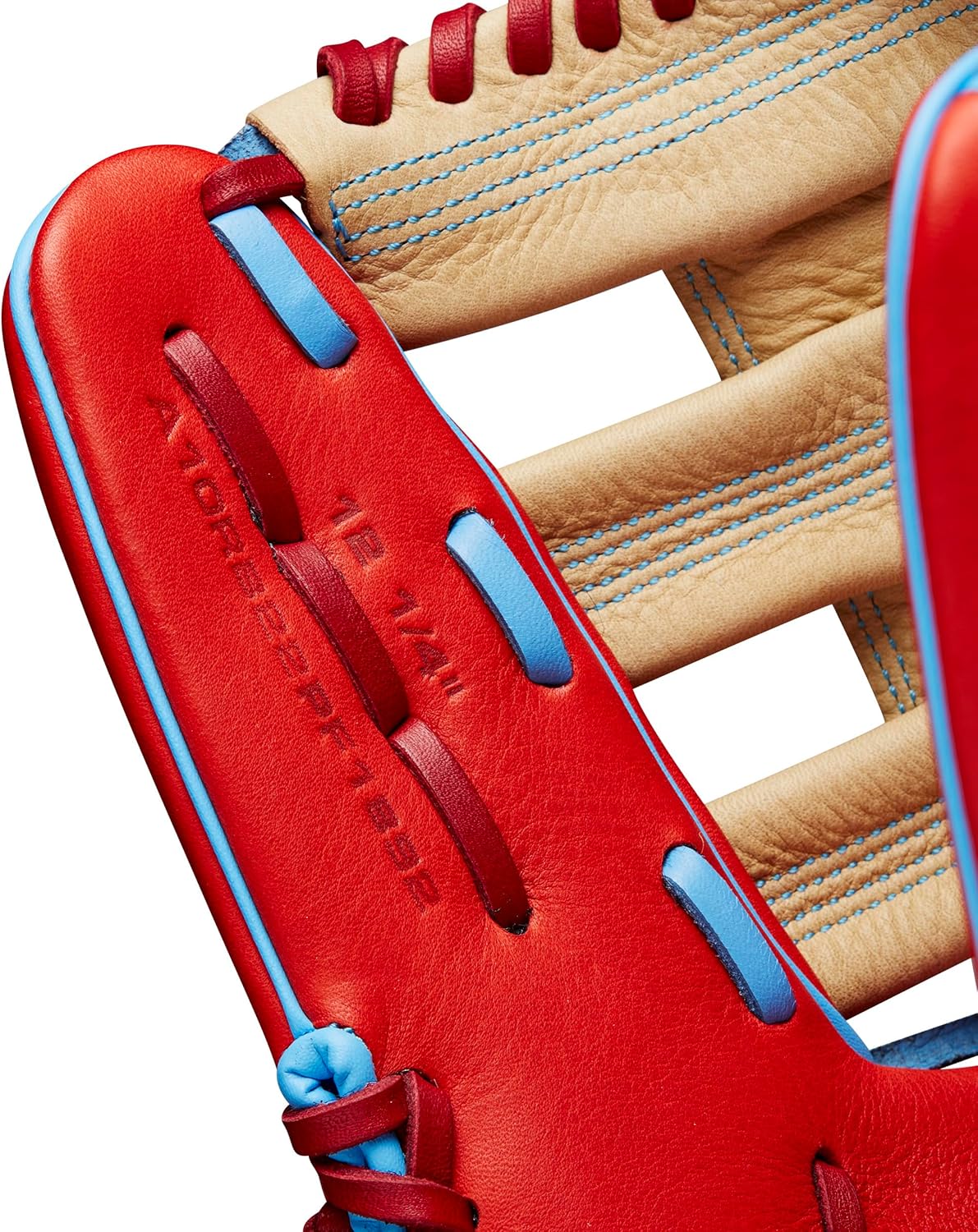 Wilson 2024 A1000 Outfield Baseball Glove