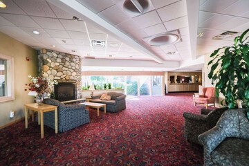 Fireside Inn & Suites Portland