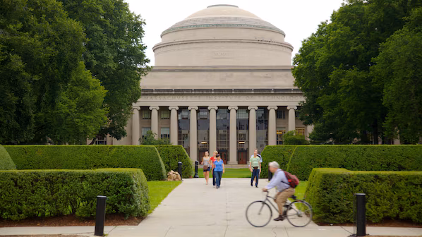 Massachusetts Institute of Technology