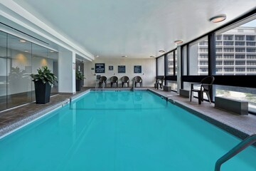 Four Points by Sheraton Boston Newton