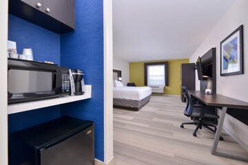 Holiday Inn Express Mystic by IHG