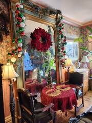 House of 1833 Bed & Breakfast & Gardens