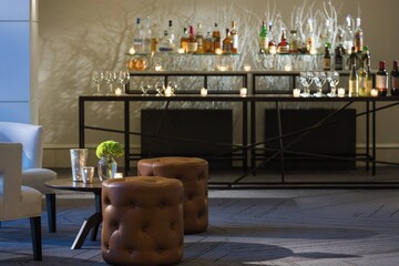 Renaissance Meadowlands Hotel
