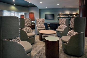 Courtyard by Marriott Lebanon