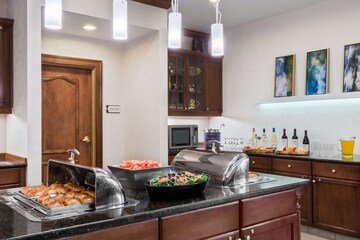 Homewood Suites by Hilton Buffalo/Amherst