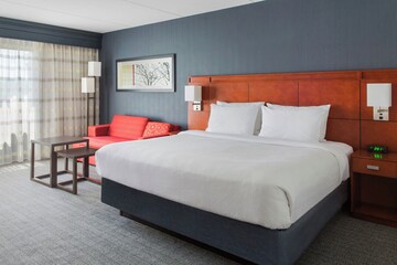 Courtyard by Marriott Buffalo Amherst/University