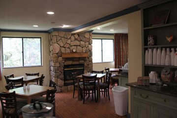 Quality Inn Cortland – University Area