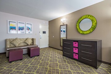 Best Western Plus Clemson Hotel & Conference Center