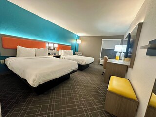 Comfort Inn & Suites Clemson – University Area