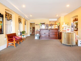 The Belmont Inn by OYO