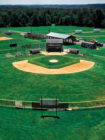 PDC GOLD GLOVE SHOWDOWN