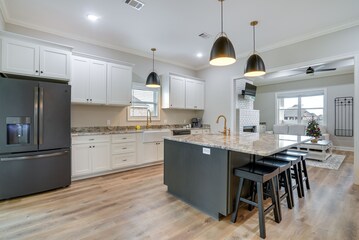 Modern Natchitoches Retreat on Cane River!