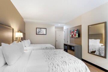 Red Roof Inn PLUS+ Jamaica, NY – JFK Airport