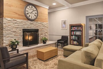 Country Inn & Suites by Radisson, Schaumburg, IL